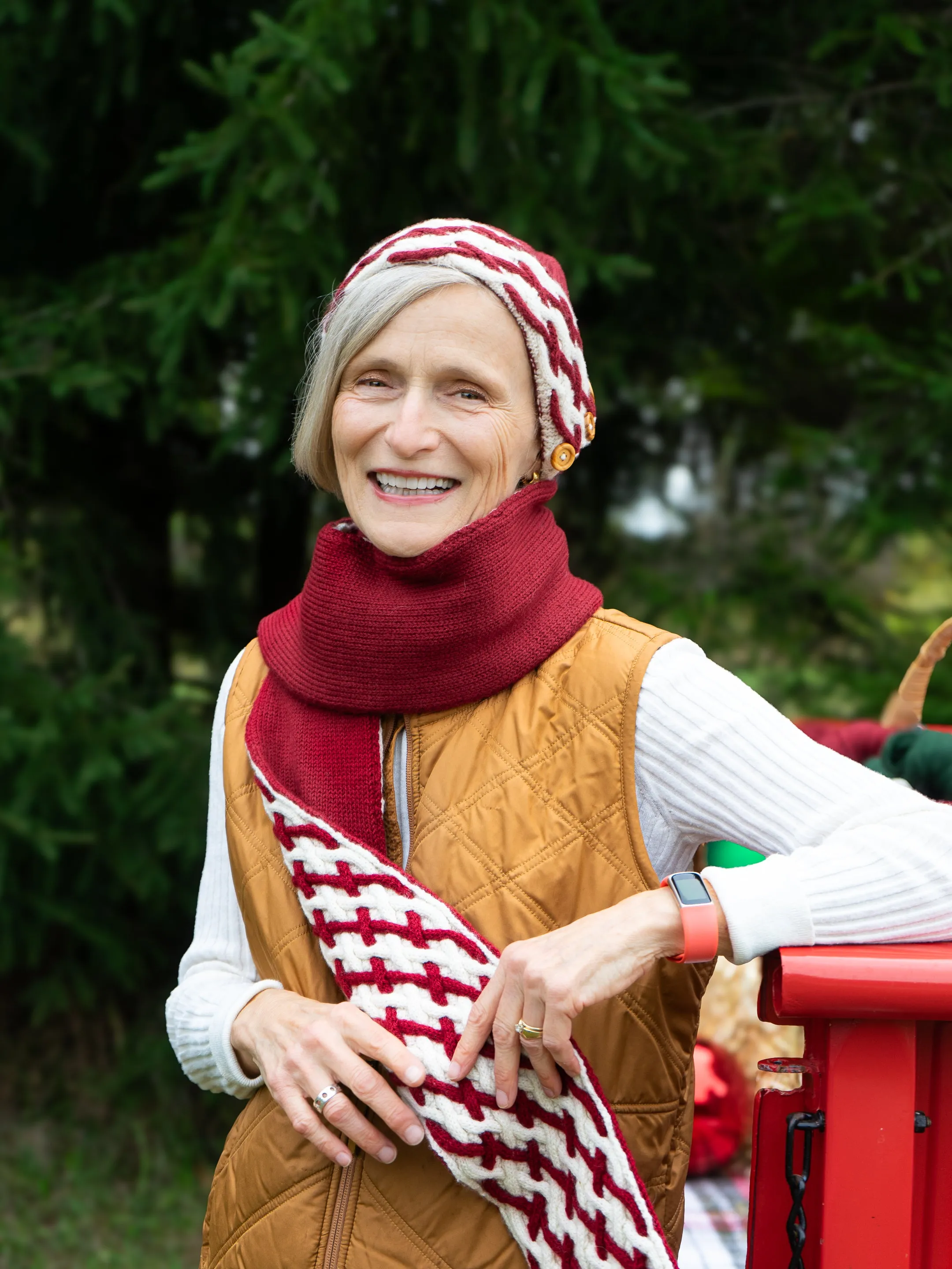 Cabled Plaid Scarf & Hat By Isle of Yarn <br/><small>knitting pattern</small>