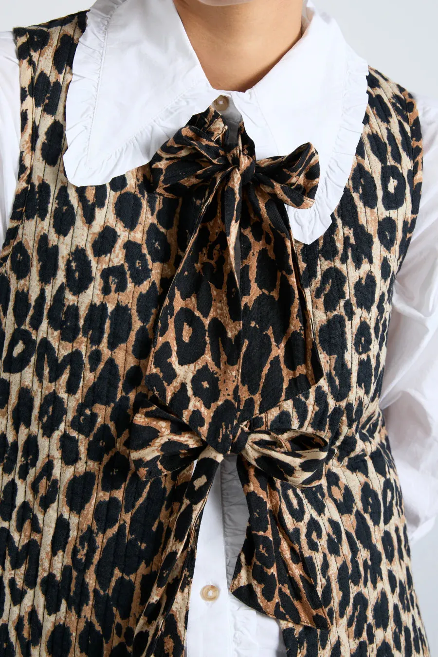 Damson Madder Tilly Tie Front Leopard Gilet