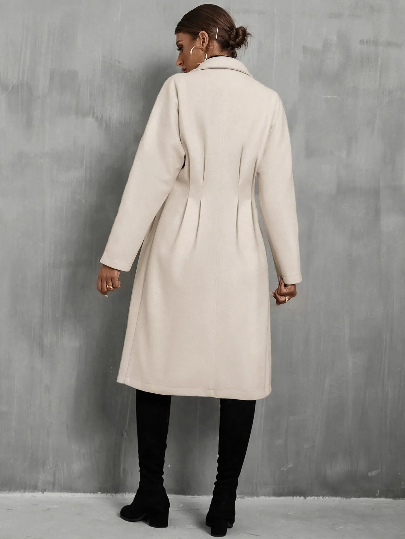 SHEIN Frenchy Plicated Detail Batwing Sleeve Overcoat