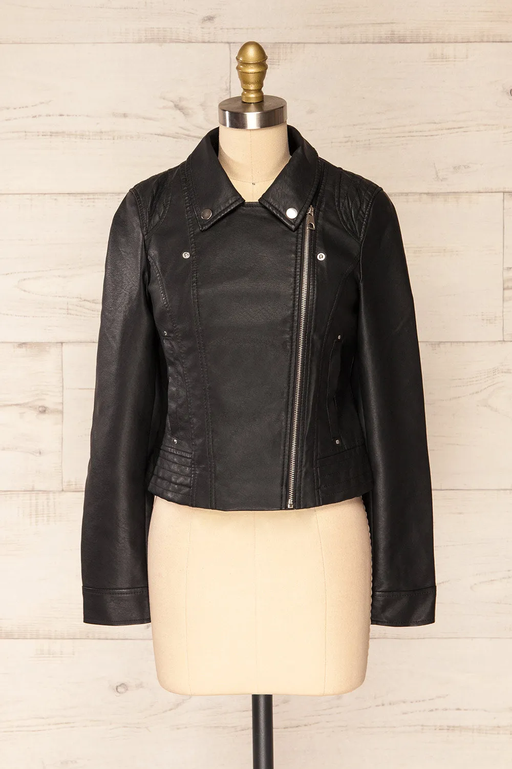 Willemstad | Cropped Faux Leather Jacket