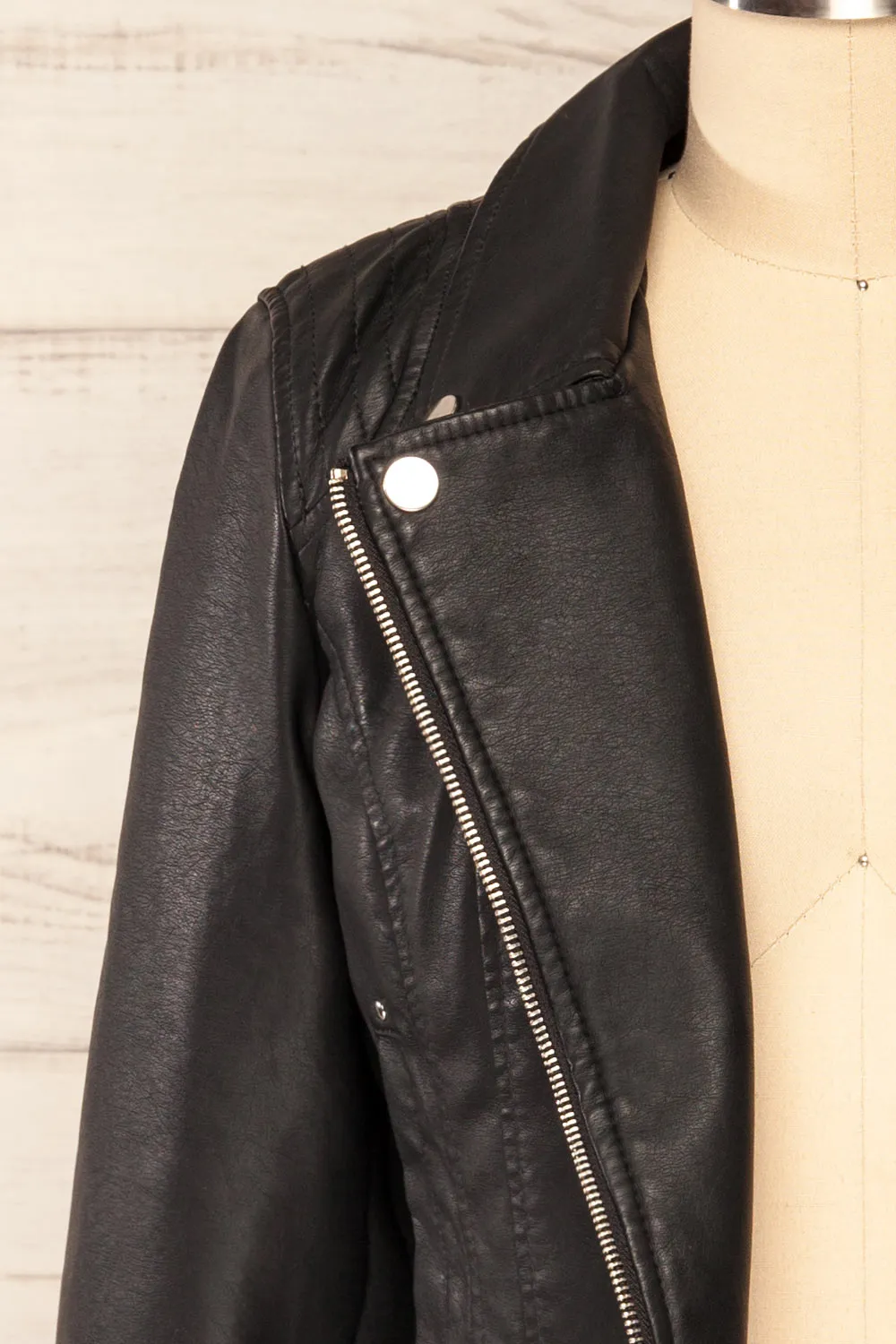 Willemstad | Cropped Faux Leather Jacket